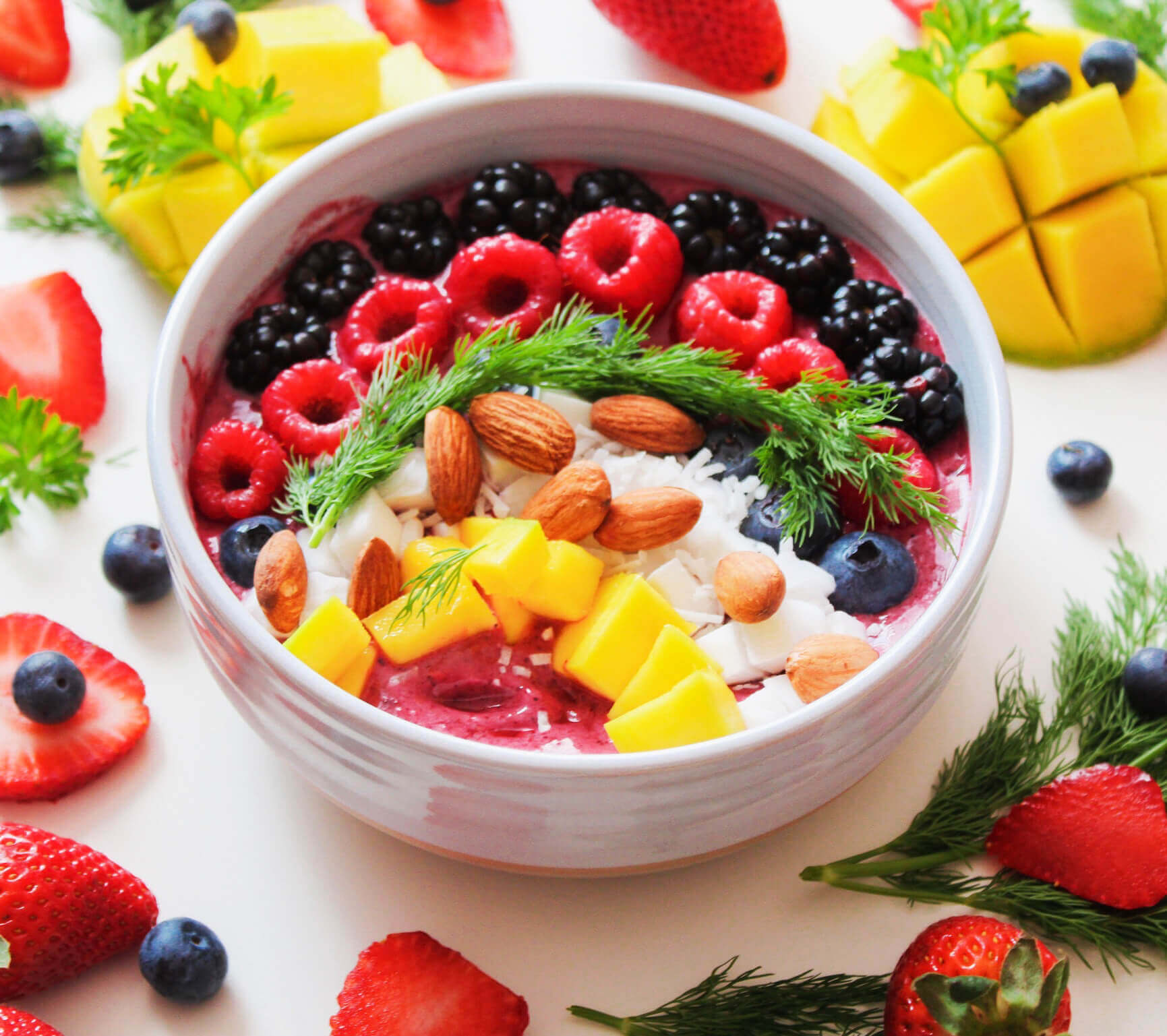 almonds-berries-blackberries-recipe-fitness-diet